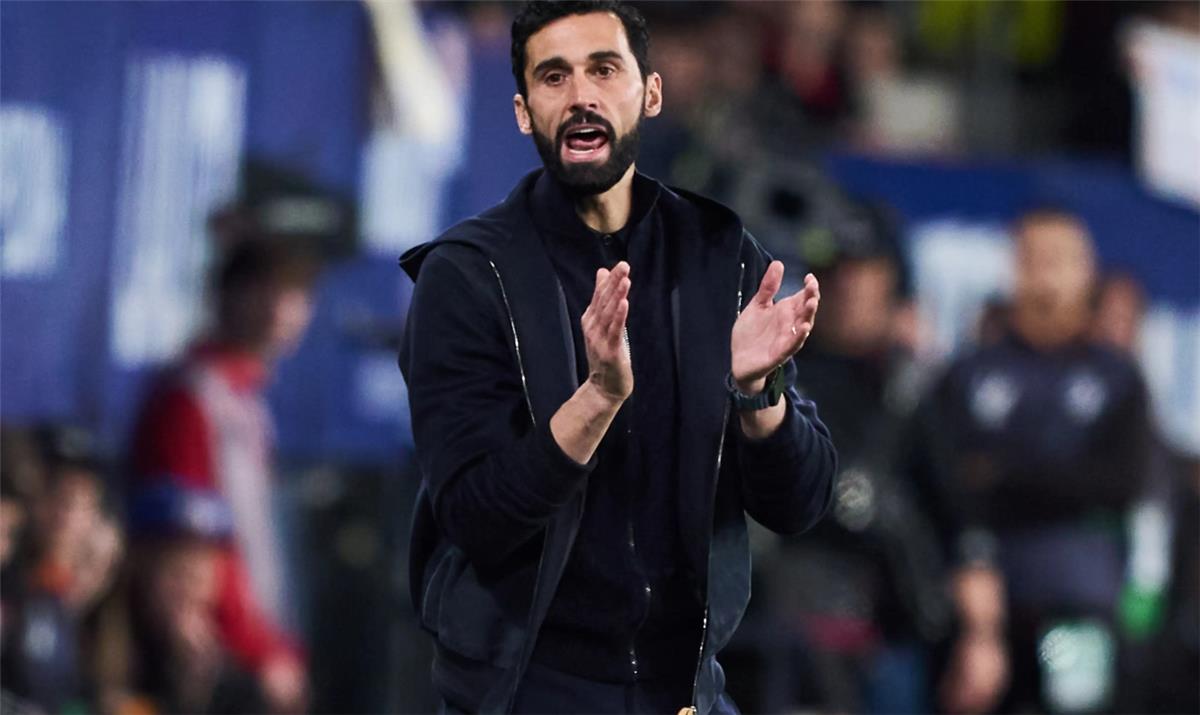 أربيلوا يواجه تحديًا مزدوجًا بعد الخسارة أمام خيتافي قبل مواجهة سيلتا فيجو