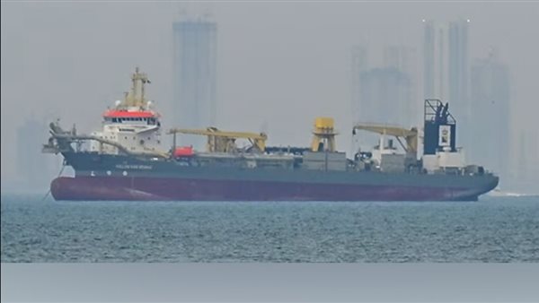 أسعار النفط تتجاوز 100 دولار للبرميل مما يزيد من قلق الأسواق العالمية