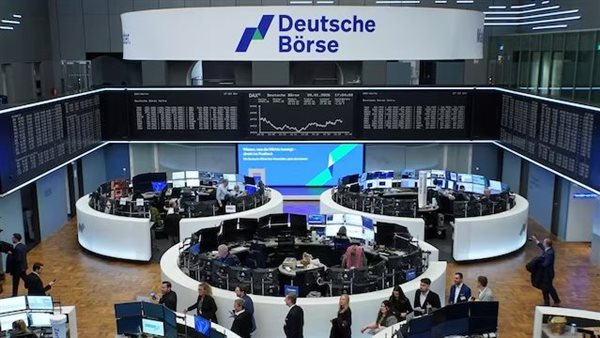 أسهم أوروبا تسجل ارتفاعاً قبيل قرارات بنوك مركزية حول أسعار الفائدة