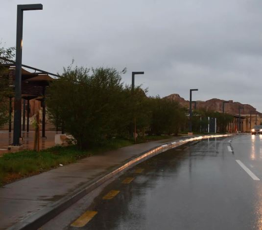 أمطار الخير تتساقط على محافظة الأحساء: تباشير فصل جديد