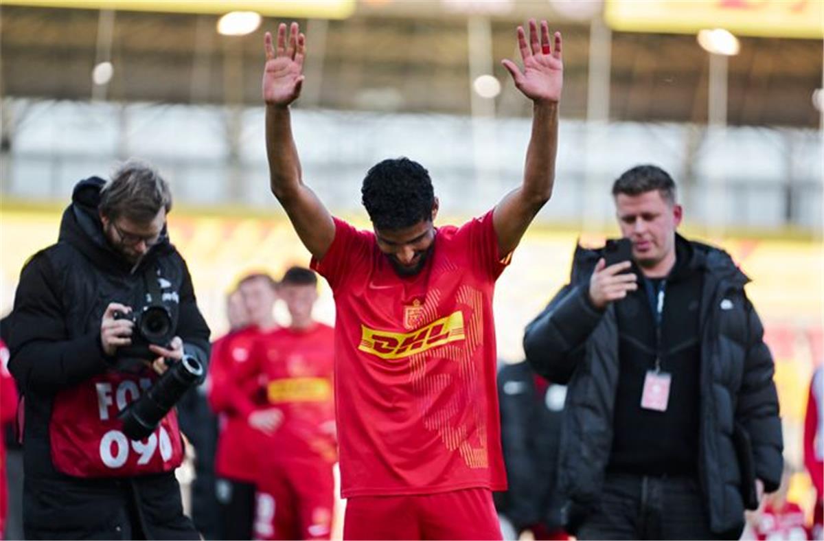 إبراهيم عادل: آمل أن يكون تألقي مع نورشيلاند انطلاقة حقيقية وليس مجرد صدفة