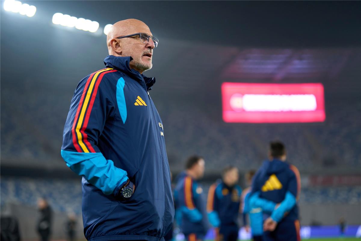 إسبانيا تختار بديلاً لمصر لمواجهة ودية في مارس، بحسب تقرير ماركا