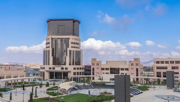 إعلان رسمي: تعليق الدراسة الحضورية بجامعة الملك خالد