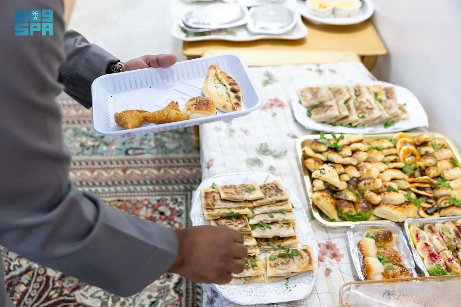 إفطار عائلي فاخر: تراث اجتماعي متجذر في الحدود الشمالية