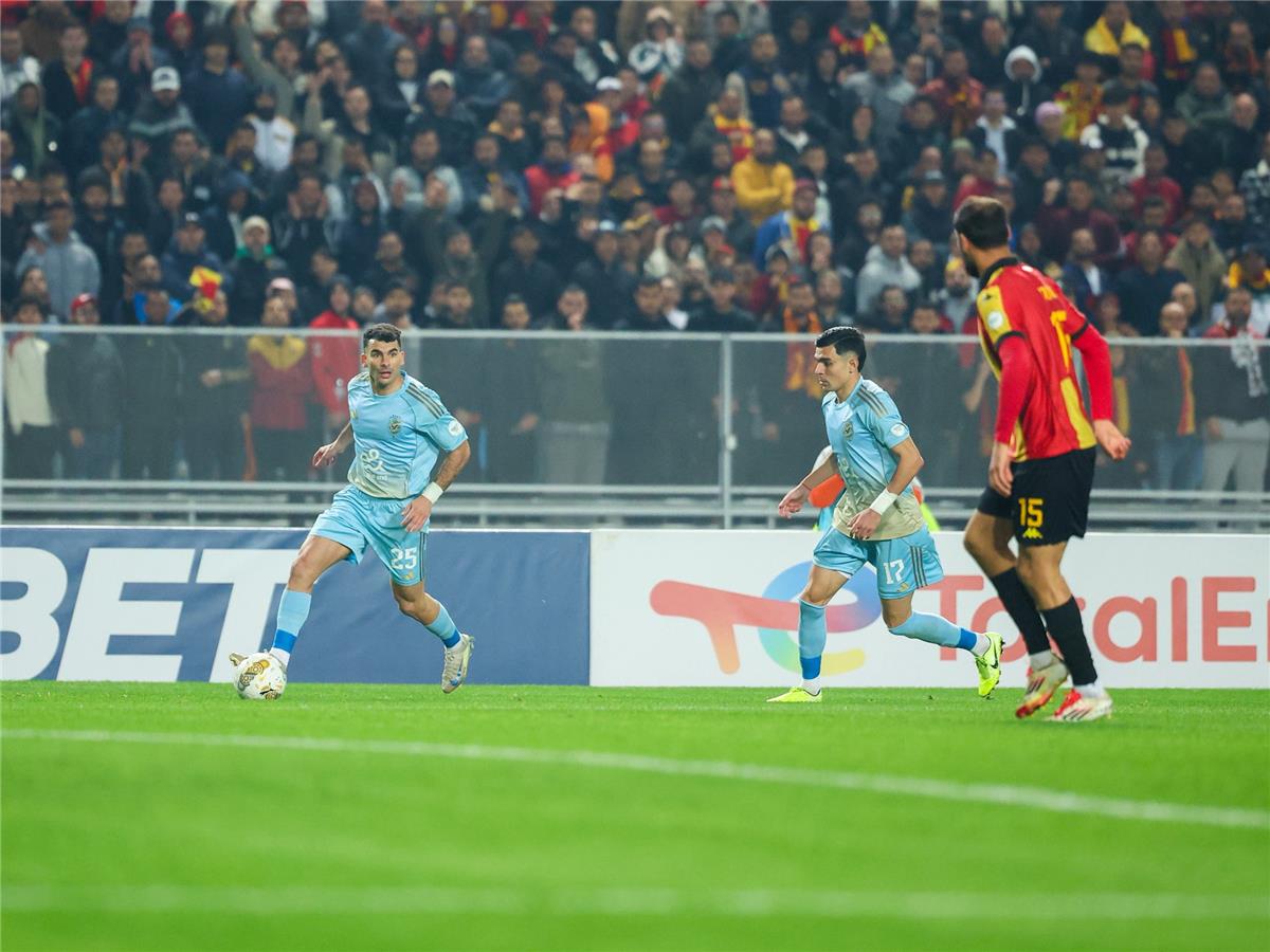 الأهلي يتحدى الترجي في مواجهة حاسمة في دوري أبطال إفريقيا