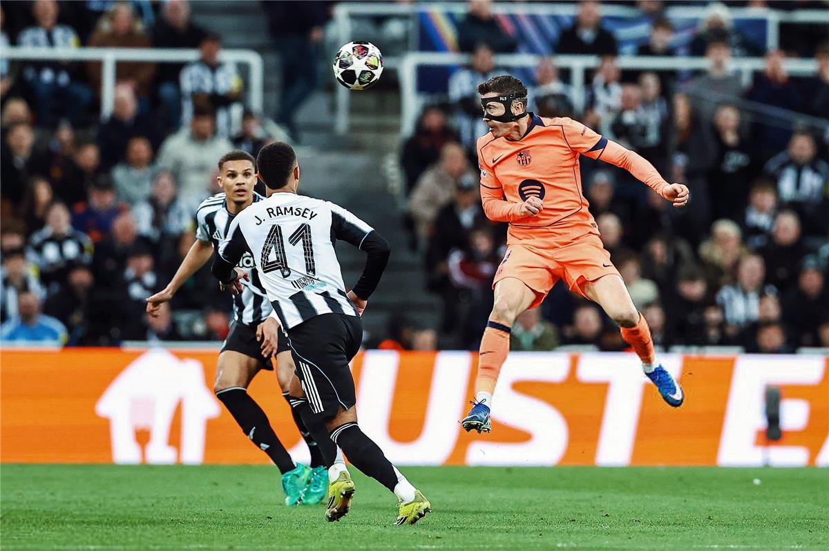 التفاصيل الكاملة لموعد مباراة الإياب بين برشلونة ونيوكاسل في دوري أبطال أوروبا