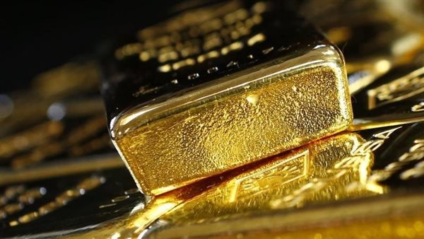 الذهب ينخفض دون 5 آلاف دولار وسط انتظار قرار الفيدرالي الأمريكي