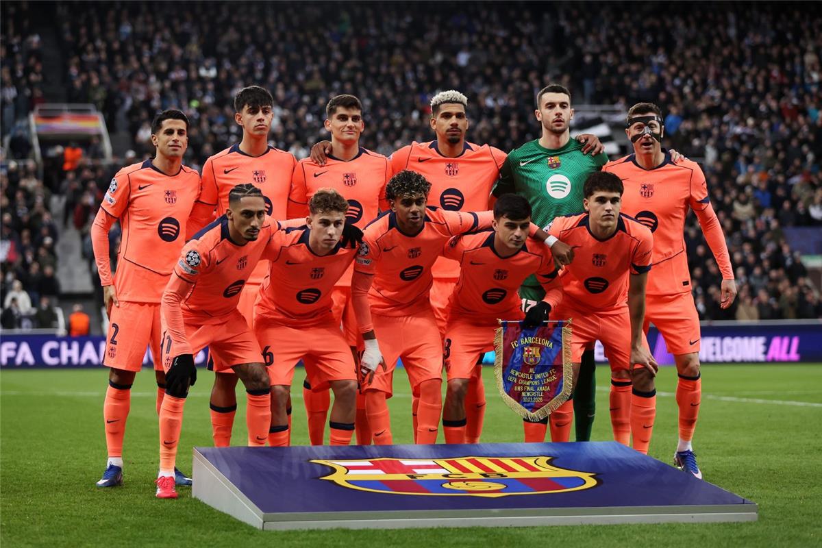 برشلونة يتيح فرصة الرحيل للاعبيه مع اقتراب نهاية الموسم