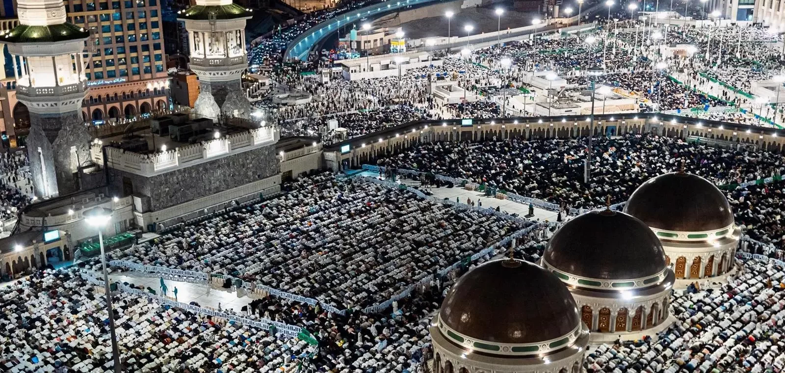 تأملات روحانية: دعاء الشيخ ياسر الدوسري في صلاة التراويح بالمسجد الحرام ليلة 18 من رمضان