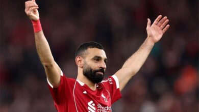 تفاعل جماهير ليفربول مع تألق محمد صلاح أمام جالطة سراي: عندما يتحدث الملك، يصغى الجميع