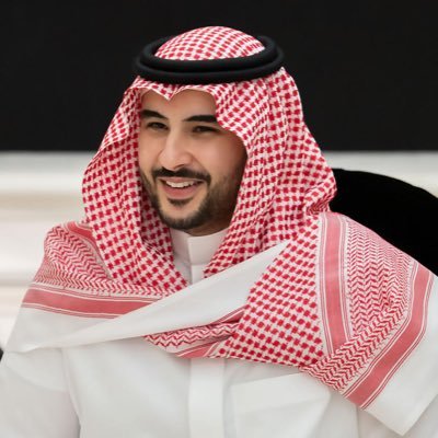 تقييم تداعيات العدوان الإيراني: خالد بن سلمان يجتمع مع مستشار الأمن الوطني البحريني
