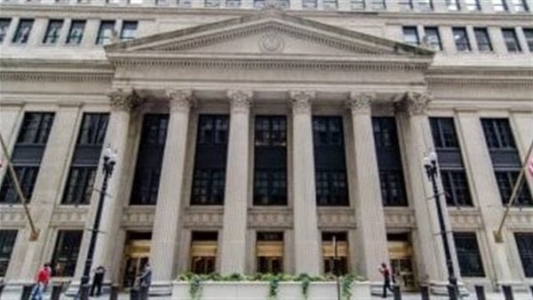 توقعات بثبات أسعار الفائدة في الاحتياطي الفيدرالي الأمريكي amid تزايد القلق بشأن الحرب والتضخم