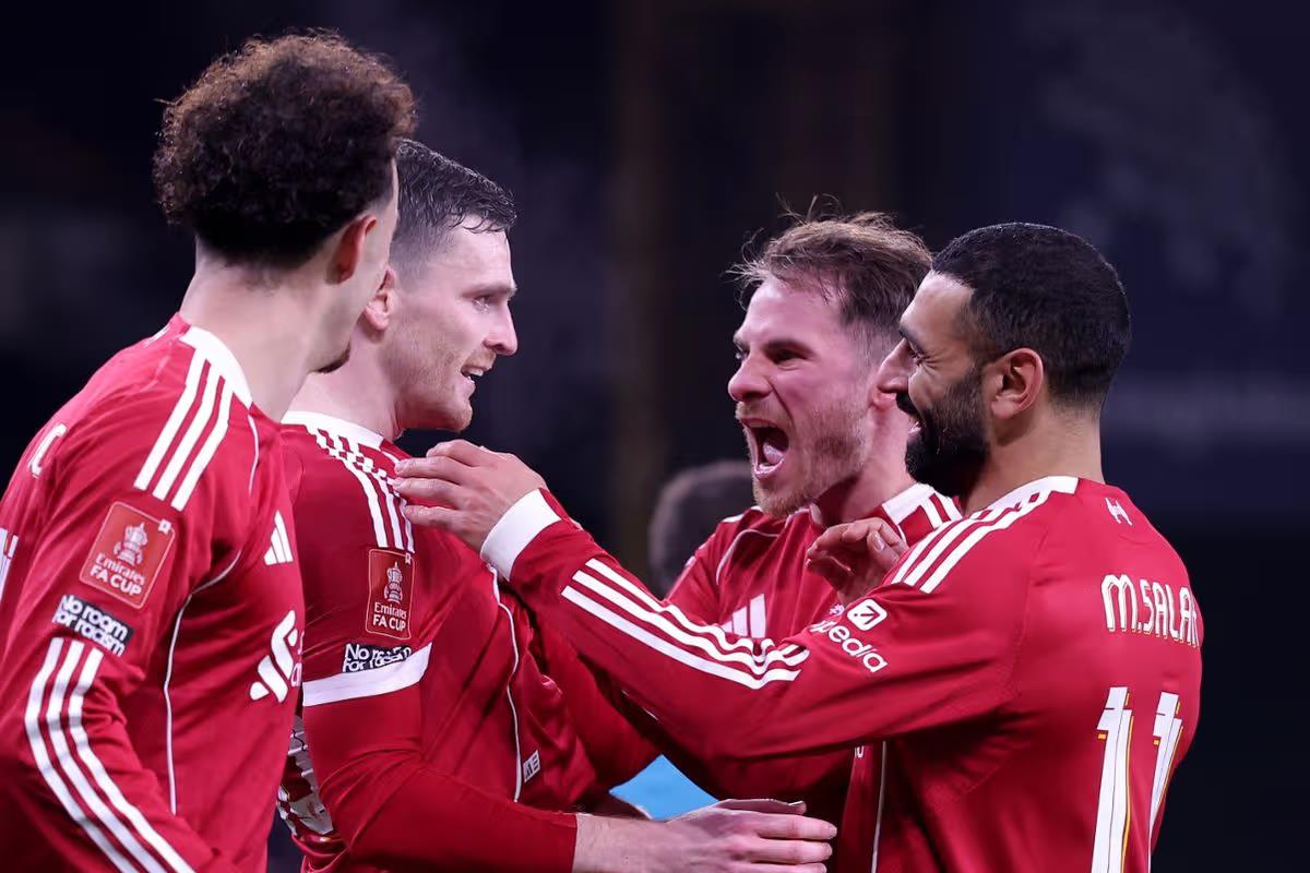 توقعات تشكيل ليفربول لمواجهة توتنهام في الدوري الإنجليزي اليوم