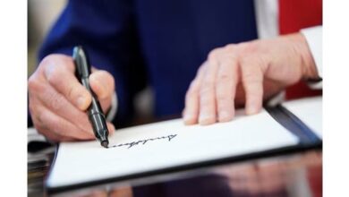 توقيع ترامب يظهر على الدولار لأول مرة في سابقة تاريخية