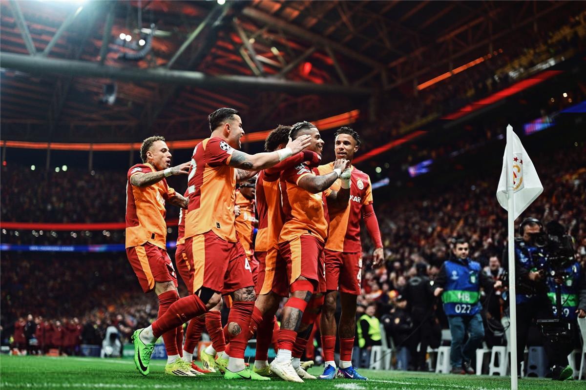 جالطة سراي يواجه تحديات جديدة عقب انتصاره على ليفربول في دوري أبطال أوروبا