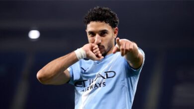 خبر محزن حول حالة عمر مرموش قبل مواجهة مانشستر سيتي وريال مدريد