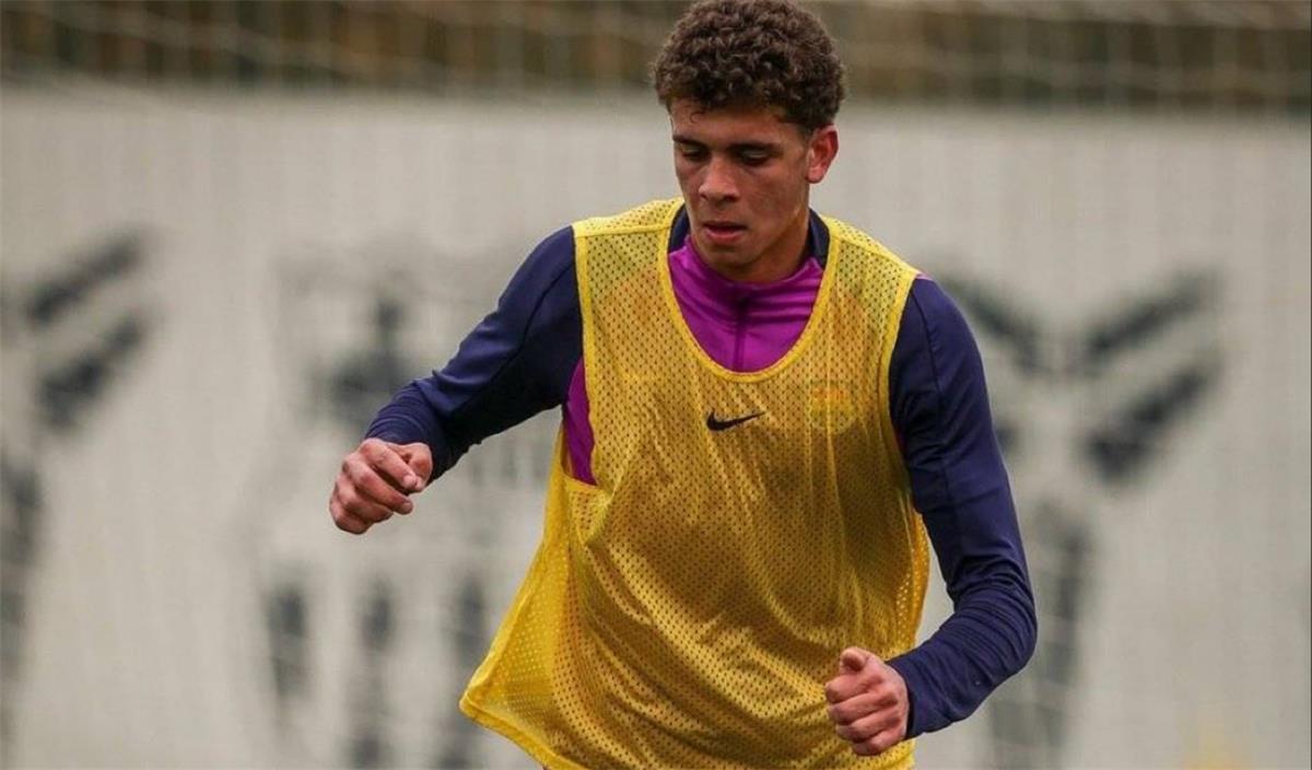 ردود أفعال جماهير برشلونة على أداء حمزة عبد الكريم الاستثنائي في debut: هل يزاحم نجم الفريق؟