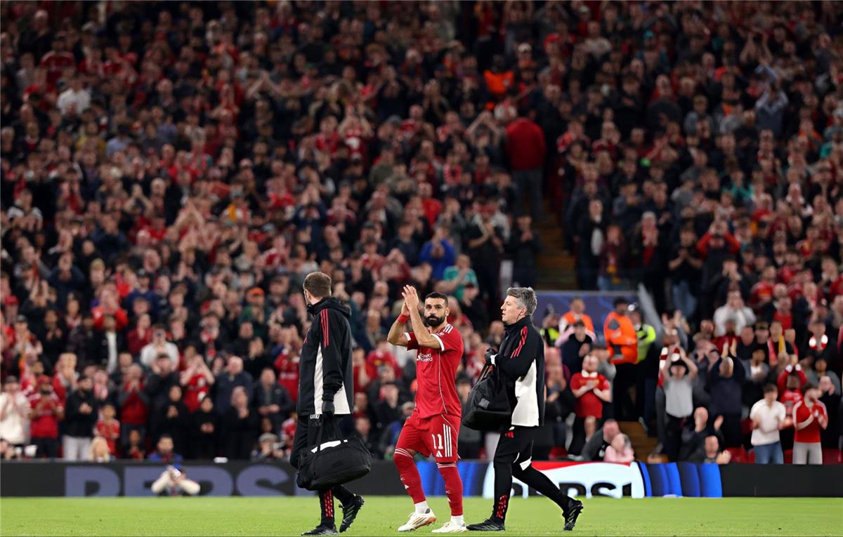 ستيف نيكول: تجنبوا أسئلة محمد صلاح قبل مواجهة ليفربول وبرايتون