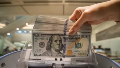 سعر الدولار مقابل الجنيه اليوم بالتزامن مع عطلة البنوك
