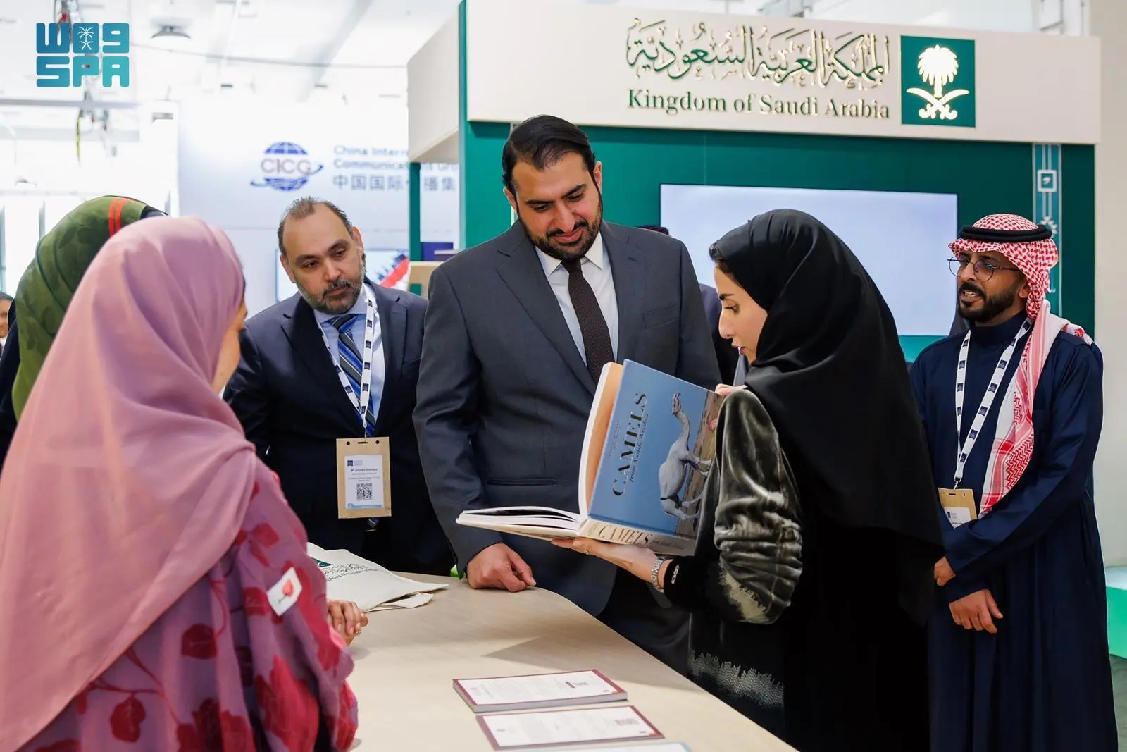 سفير المملكة العربية السعودية يسلط الضوء على جناح السعودية في معرض لندن الدولي للكتاب 2026