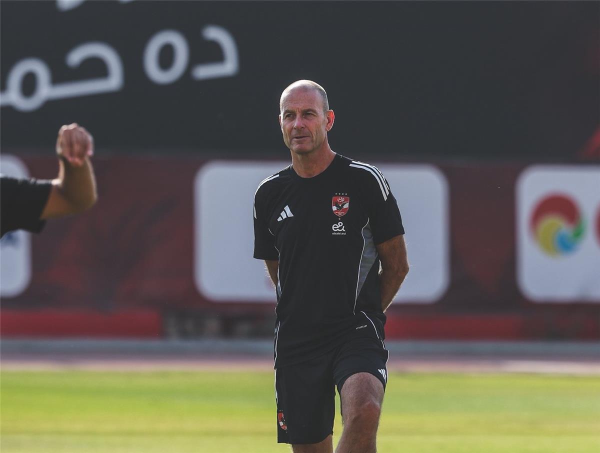 عرض الأهلي لمحللي الأداء: اهتمام خاص من منتخب عربي مع ييس توروب