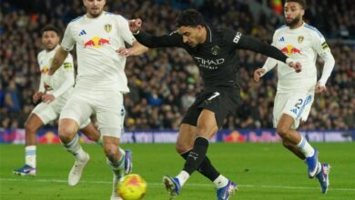 عمر مرموش: تألق استثنائي يثير الإعجاب أمام ليدز يونايتد في الدوري الإنجليزي