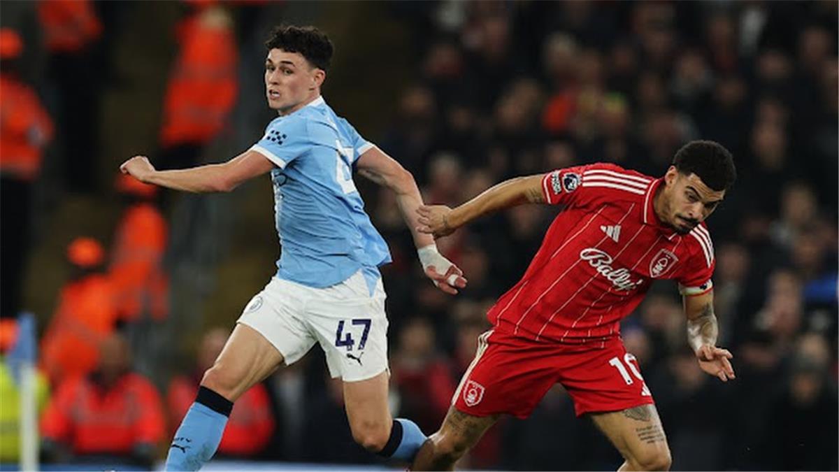 فيديو: جيبس وايت يعدل الكفة لنوتينجهام بينما رودري يستعيد التقدم لمانشستر سيتي