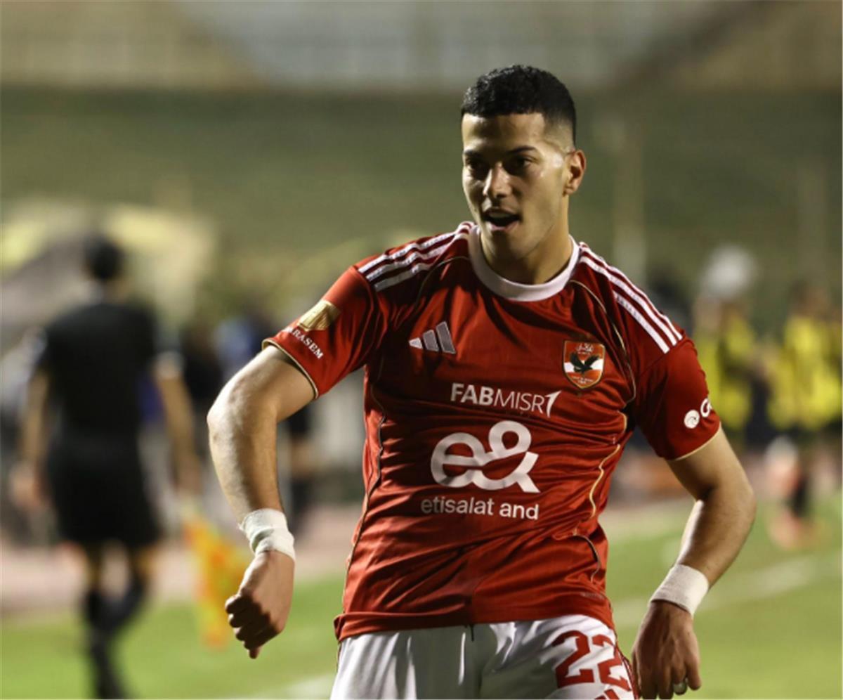 فيديو حصري: إمام عاشور يتحدى ناصر منسي في سباق أفضل هدف بجولة الدوري 21