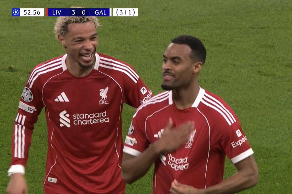 فيديو حصري: صلاح يساهم في تسجيل جرافنبيرخ الهدف الثالث لليفربول في مواجهة جالطة سراي