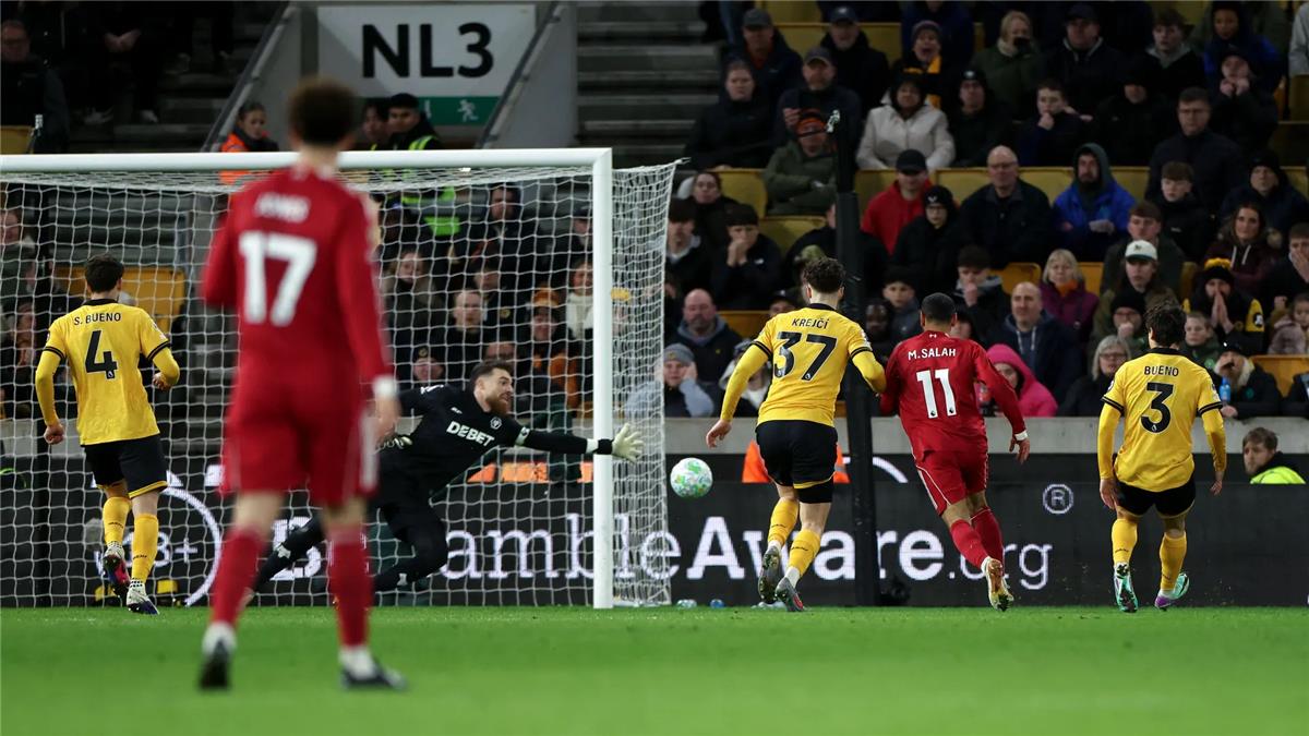 فيديو حصري: محمد صلاح يسجل ولعنة الخسارة تحل على ليفربول أمام ولفرهامبتون في الدوري الإنجليزي