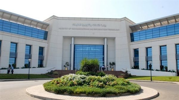 قطاع الاتصالات وتكنولوجيا المعلومات يحقق نموًا قياسيًا في 2025 ويعزز التحول الرقمي في مصر