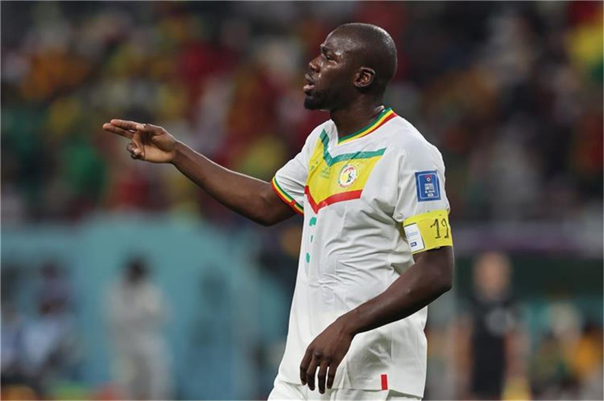 كوليبالي يتحدث لأول مرة عن قرار كاف: البطولة ستقام في السنغال ولا مجال لنقلها elsewhere.