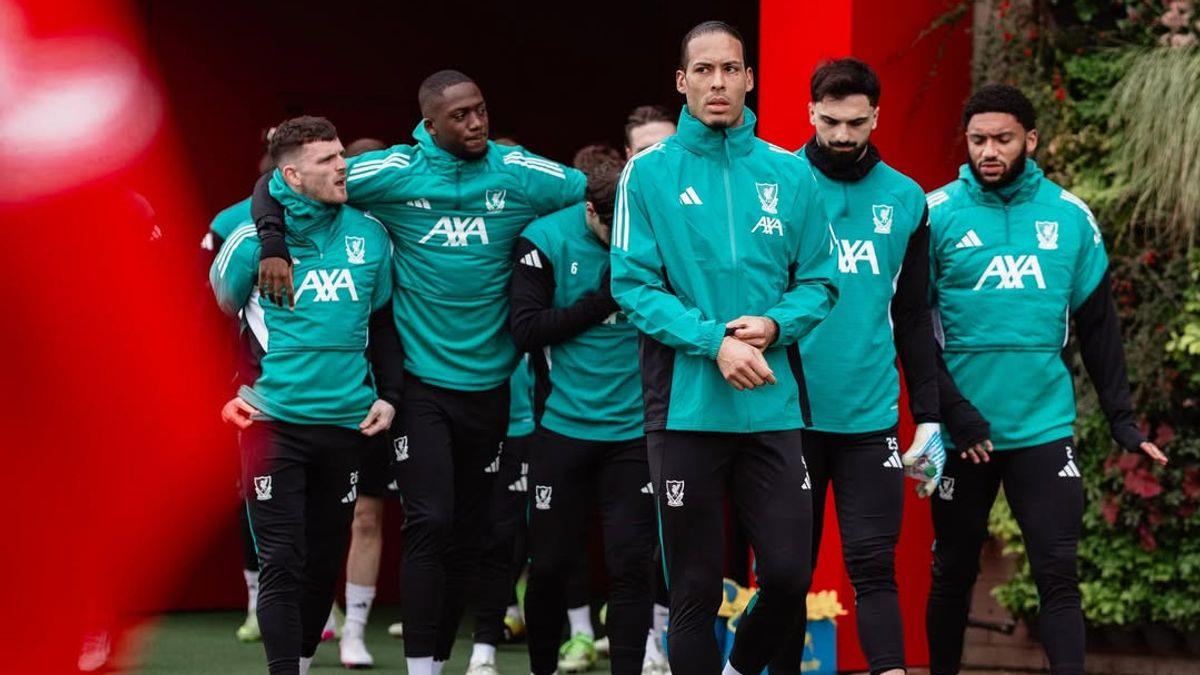 لاعب ليفربول يعبر عن رغبته في الانضمام للدوري الأرجنتيني