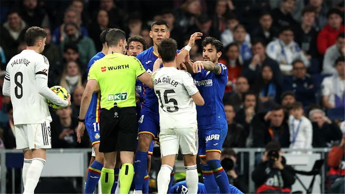 ماركا: جماهير ريال مدريد تعبر عن استياءها من أداء اللاعبين وتهديدات بالغضب القادم