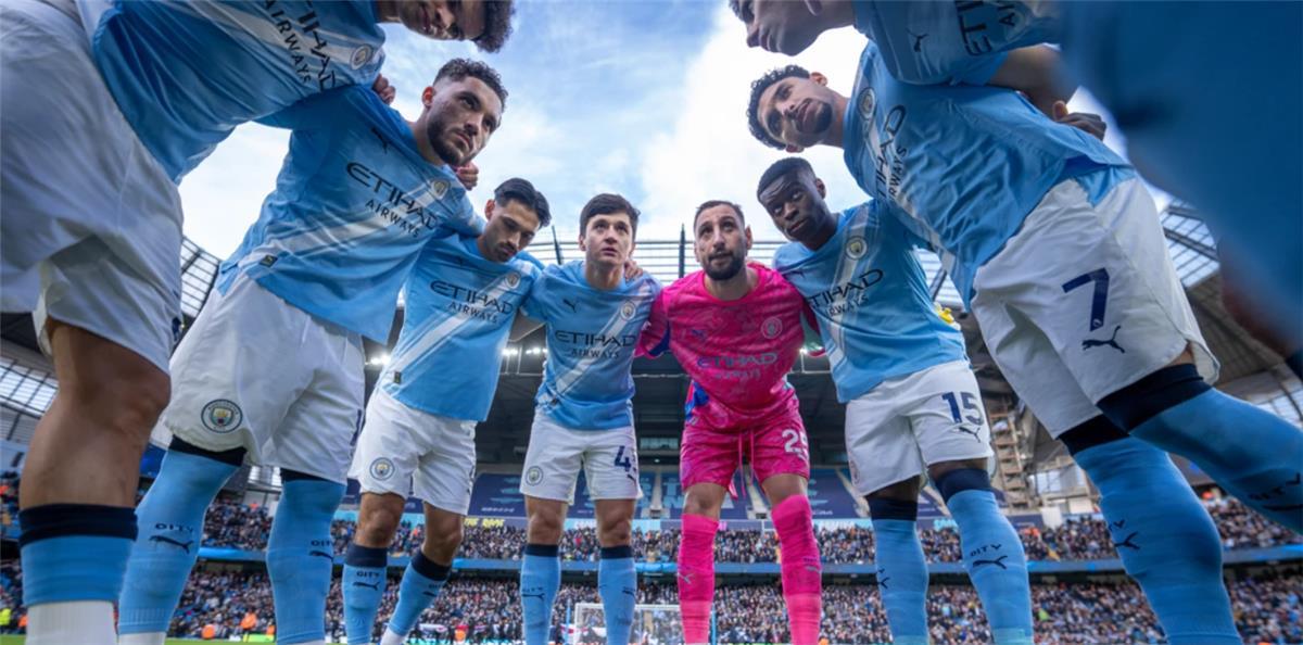 مانشستر سيتي يكشف عن أول الأسماء المغادرة في صيف 2026