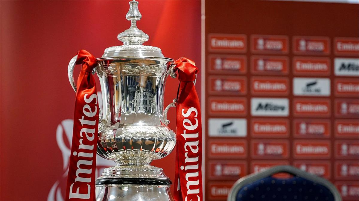 مباشر: سحب قرعة ربع نهائي كأس الاتحاد الإنجليزي قريباً