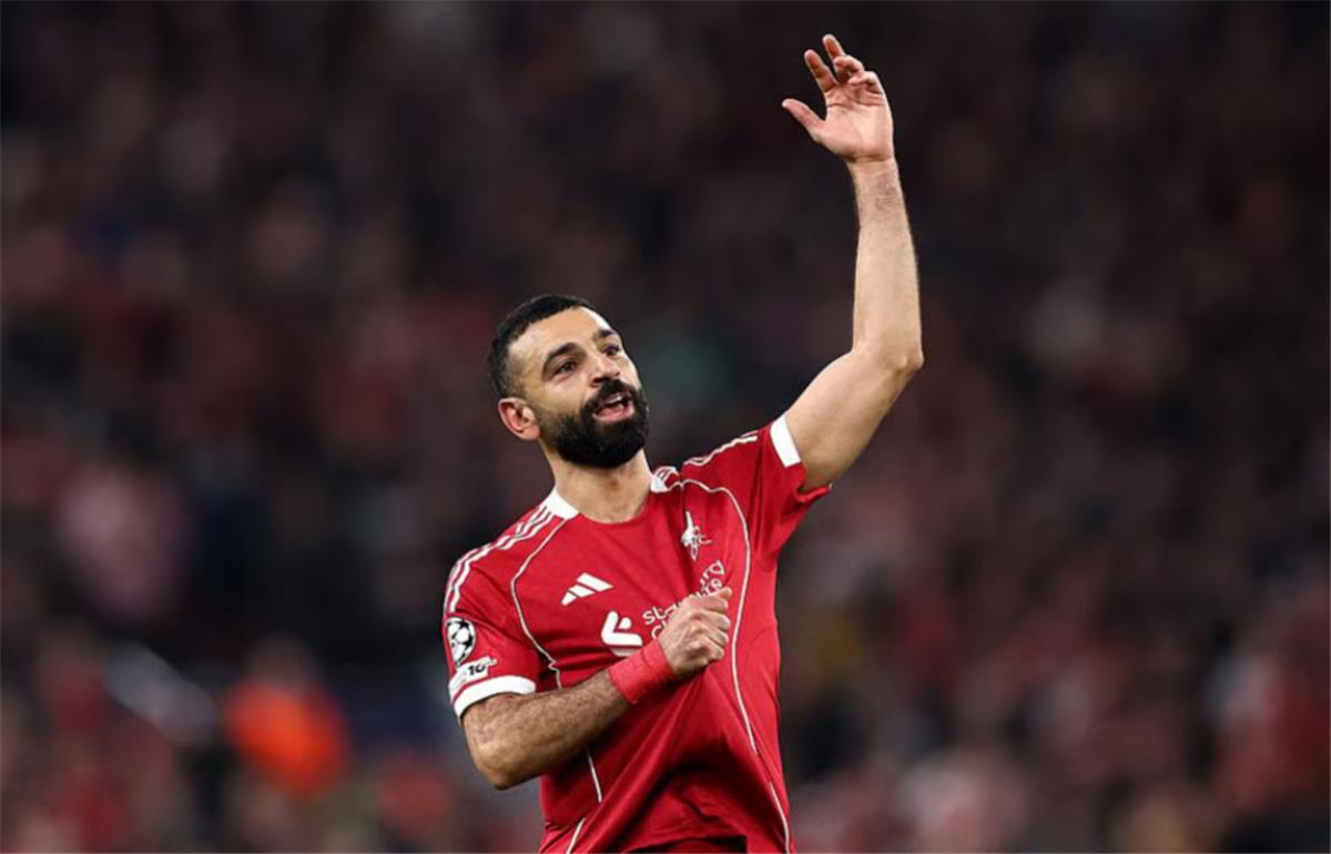 محمد صلاح يحقق إنجازًا تاريخيًا كأول لاعب إفريقي في دوري أبطال أوروبا مع ليفربول
