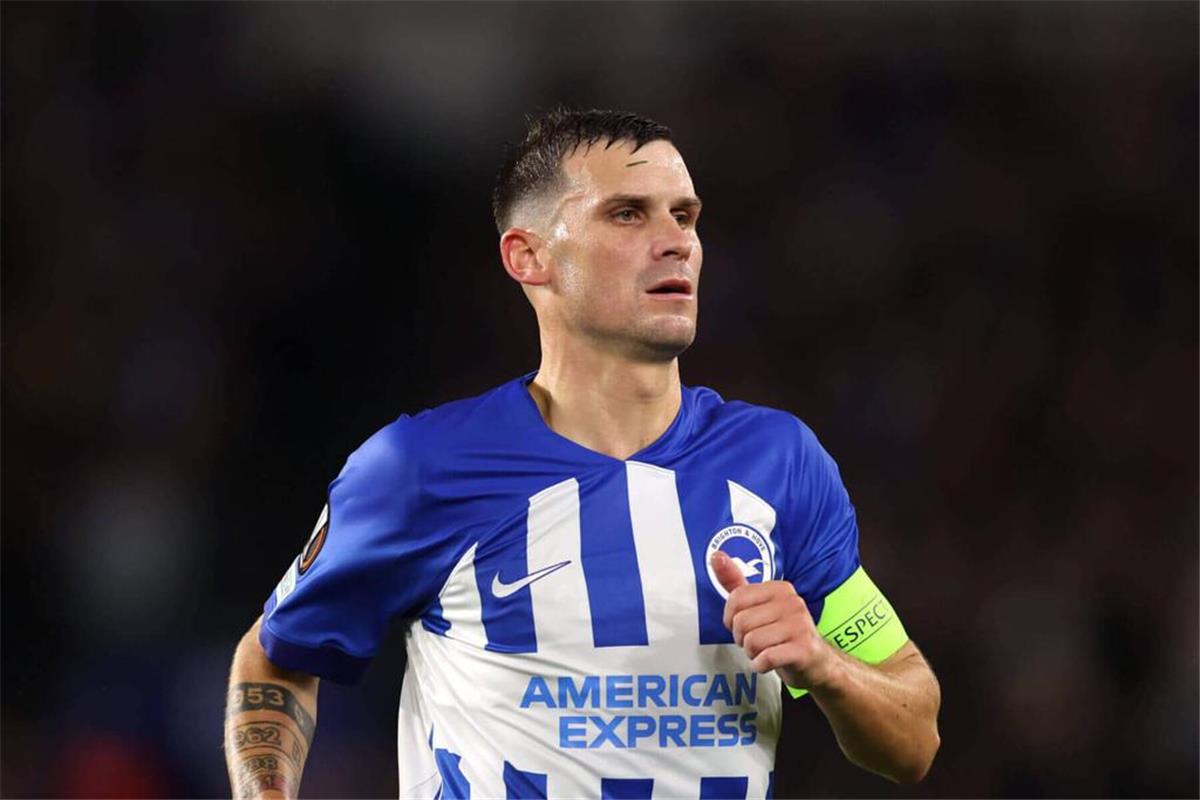 مدرب برايتون ينتقد أسلوب آرسنال: الجماهير تتطلع إلى كرة قدم مثيرة