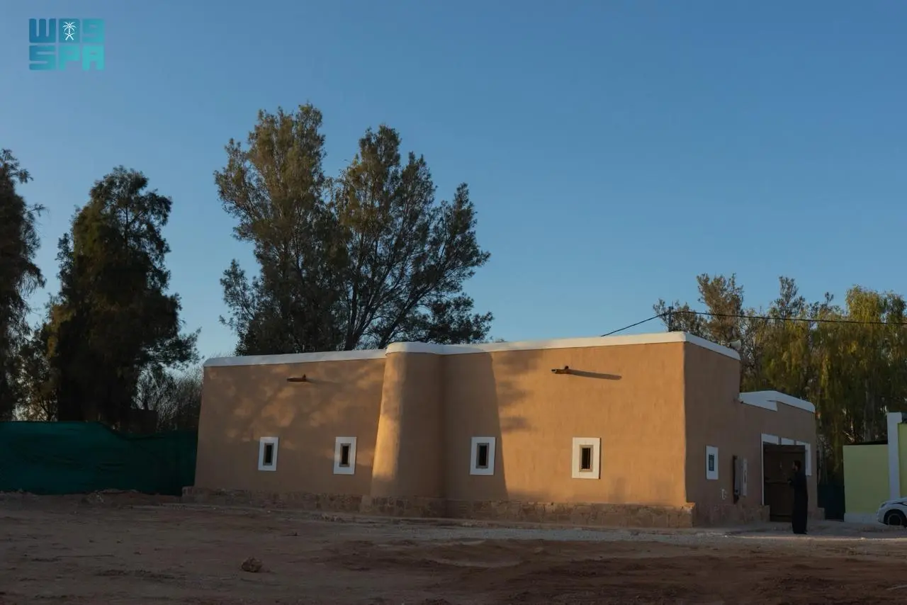 مسجد قرية الدويد: معلم تاريخي في إطار مشروع تطوير المساجد برعاية محمد بن سلمان