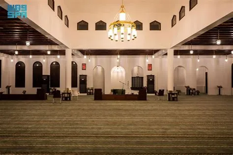 مشروع تأهيل المساجد يبرز الأهمية التاريخية لمسجد الجامع في ضباء