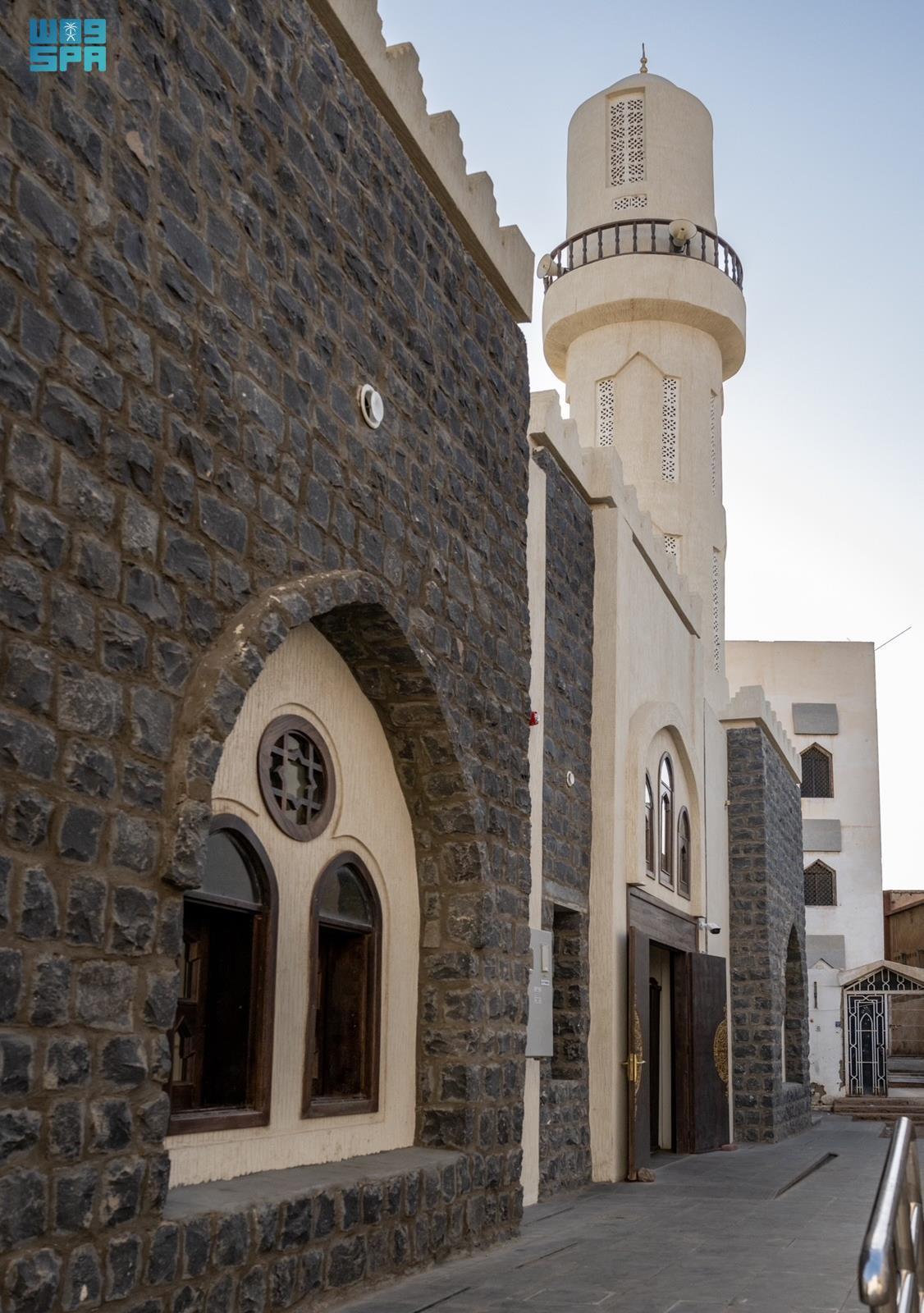 مشروع محمد بن سلمان: تطوير مسجد بني حرام في المدينة المنورة والحفاظ على إرث غزوة الأحزاب