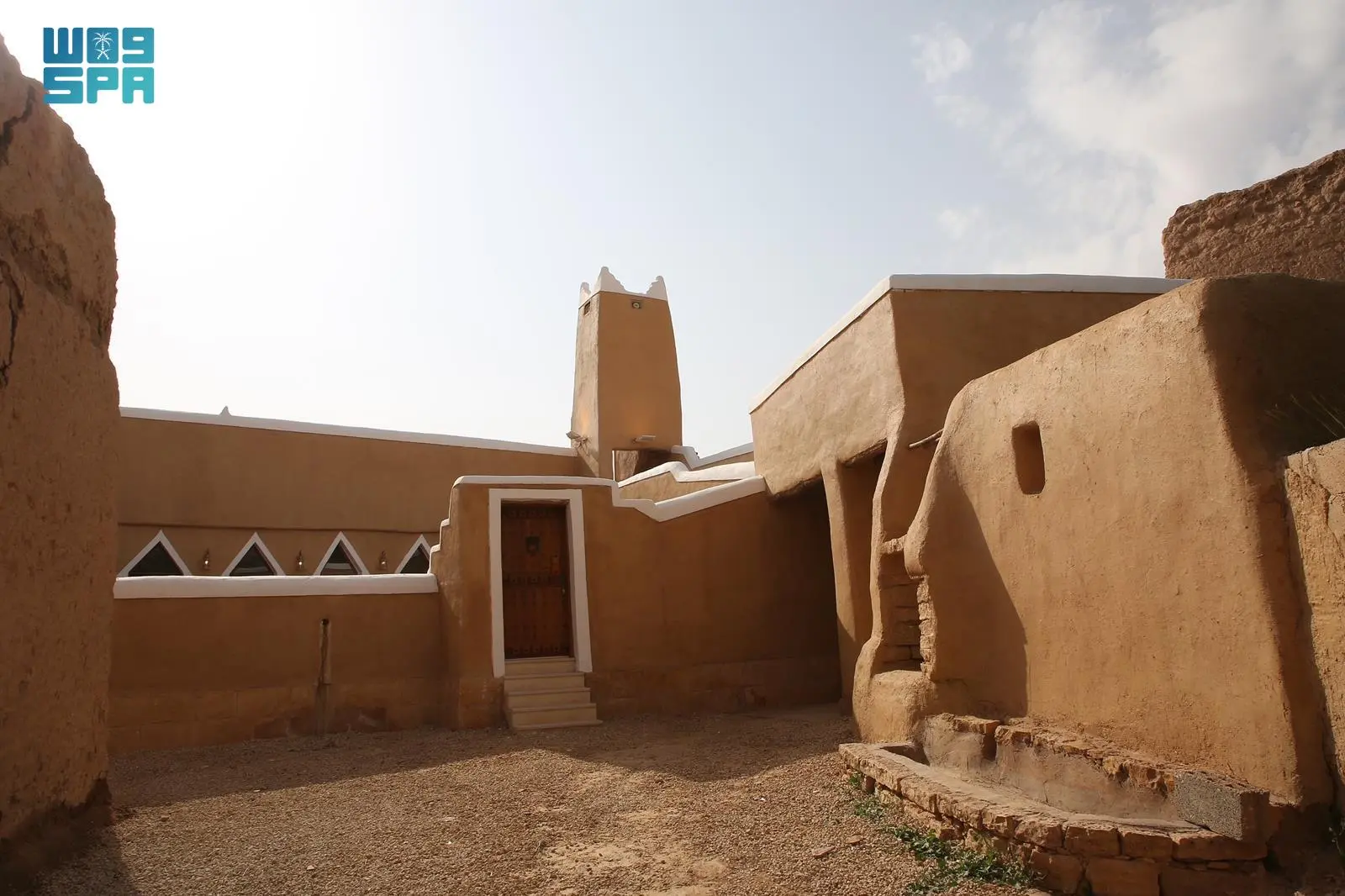 مشروع محمد بن سلمان يسلط الضوء على مسجد الزرقاء في ثرمداء كرمز تاريخي بارز