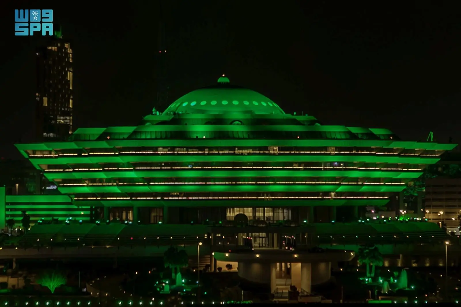 وزارة الداخلية تحتفل باليوم الوطني للعلم