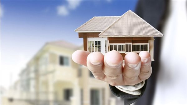 وزير المالية يؤكد عدم فرض ضريبة على العقارات غير المستغلة