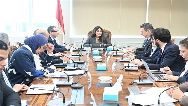 وزيرة الإسكان تبحث سبل تعزيز التعاون مع البنك الأوروبي لإعادة الإعمار والتنمية