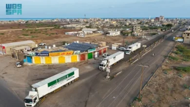 وصول أربع شاحنات إغاثية جديدة من مركز سلمان للإغاثة إلى تعز